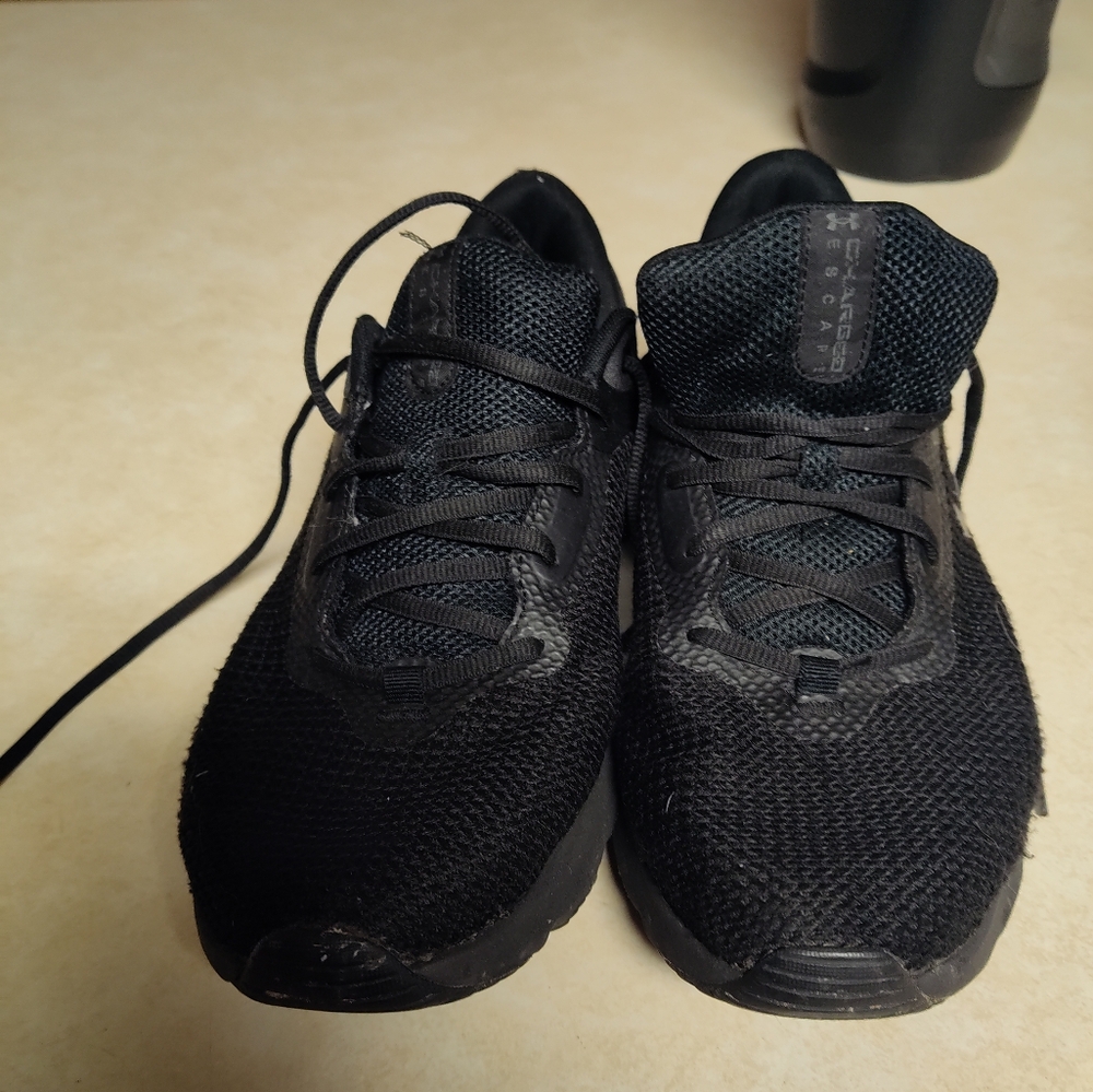 Men's Under Armour sneakers Black 9.5